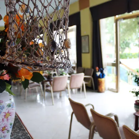 Camay 2* Fogliano Marina