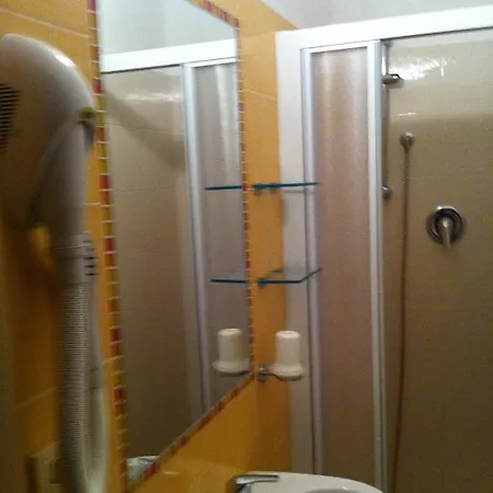 Camay 2* Fogliano Marina