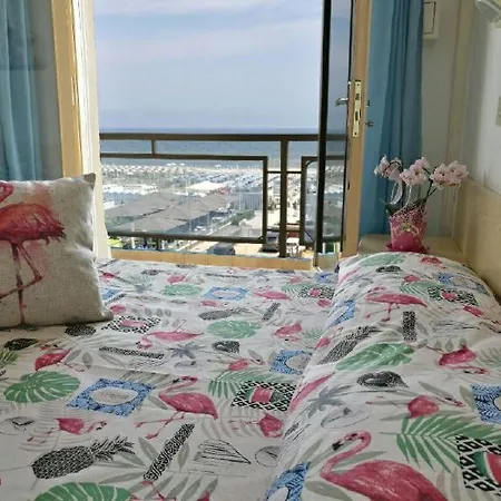 Camay Hotell 2*